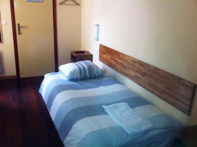 Residence Moliere Hotel Paris Montrouge Kamer foto